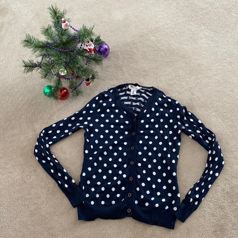 H & M label of graded goods cardigan